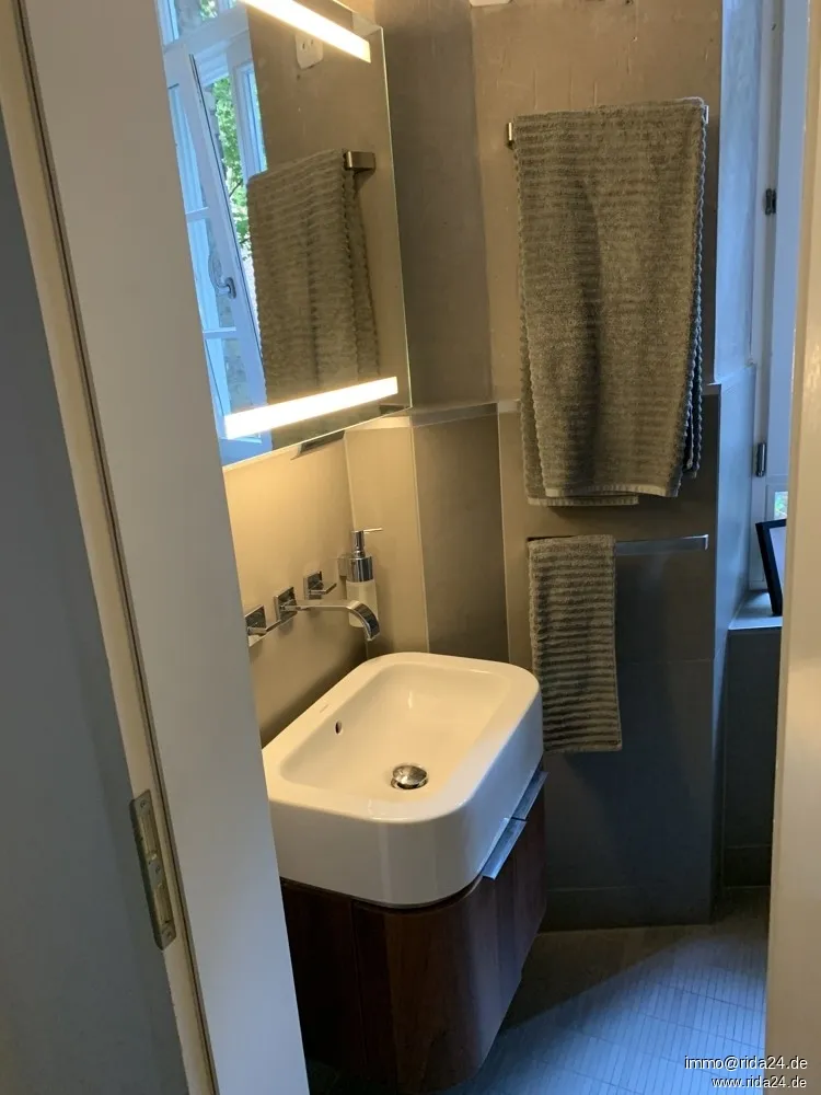 2 Zimmer Wohnung mit 45 m² in Köln – Bild 10