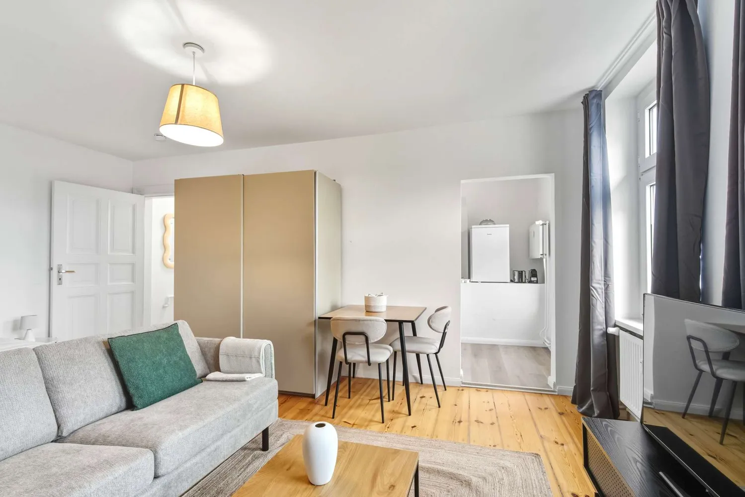 1 Zimmer Wohnung mit 30 m² in Berlin – Bild 2