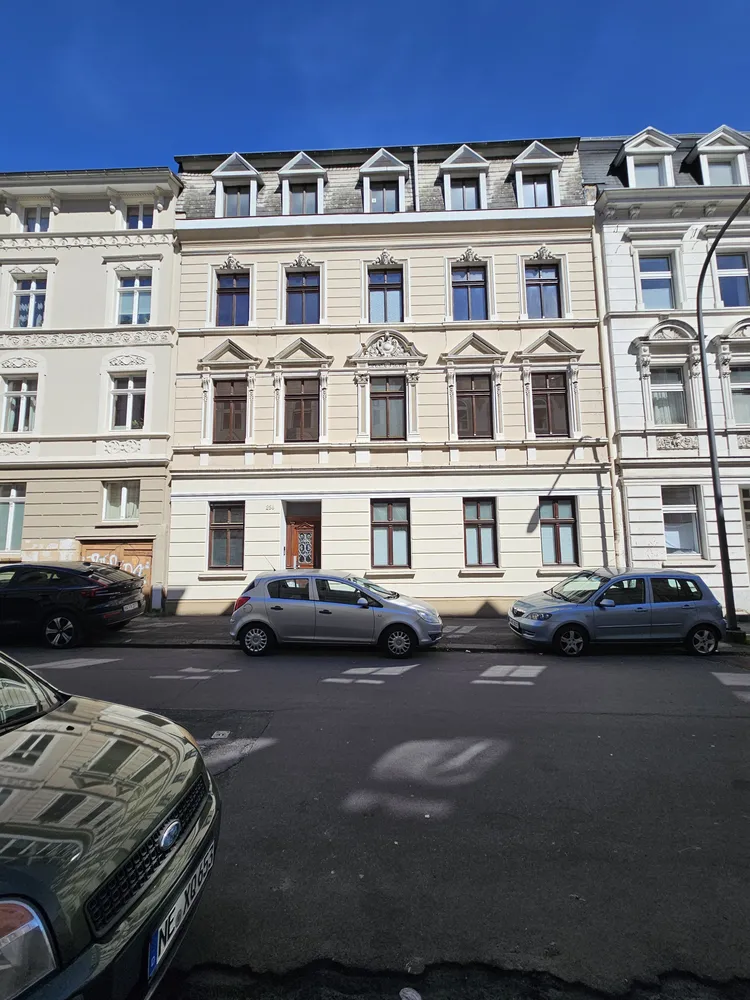 3 Zimmer Wohnung mit 107 m² in Wuppertal – Bild 4