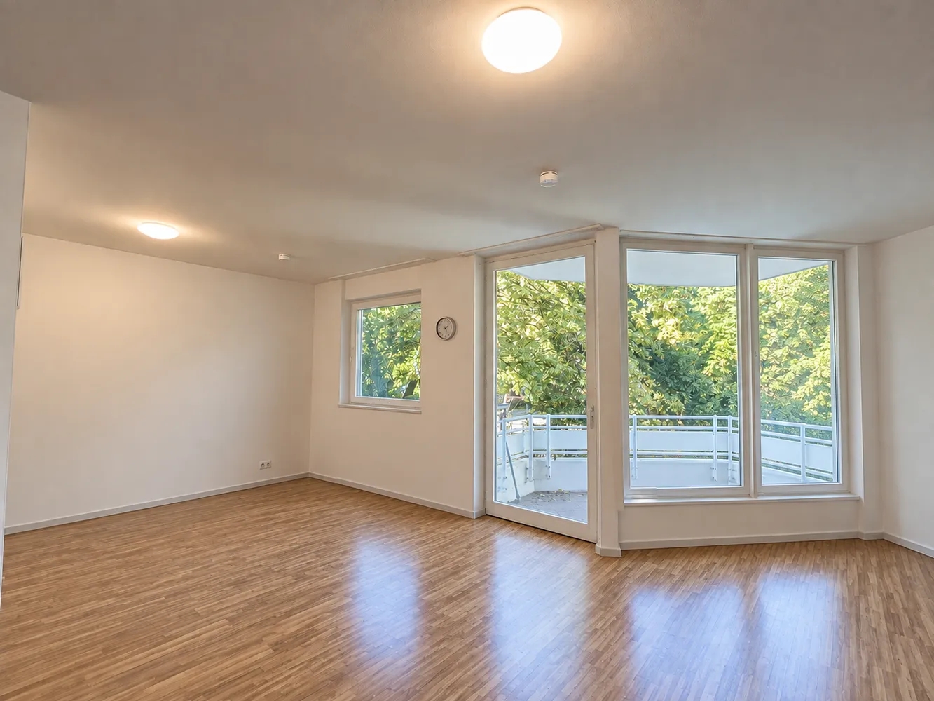 1 room apartment with 38 m² in Bonn – Photo 2