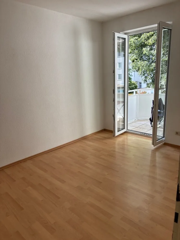 3 Zimmer Wohnung mit 64 m² in Kassel – Bild 2