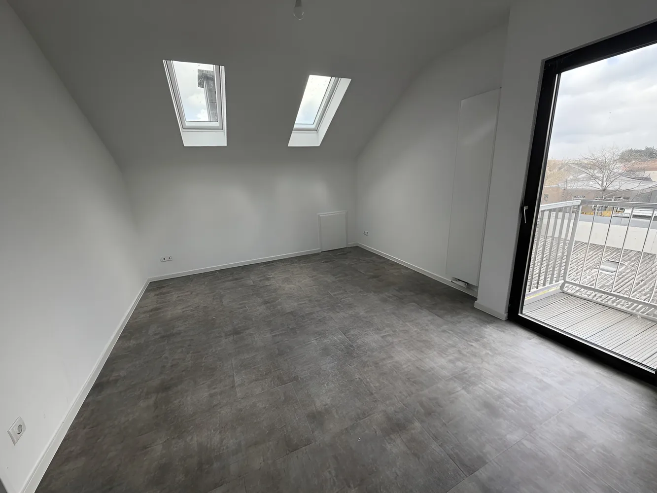 2 Zimmer Wohnung mit 102 m² in Sankt Augustin – Bild 8