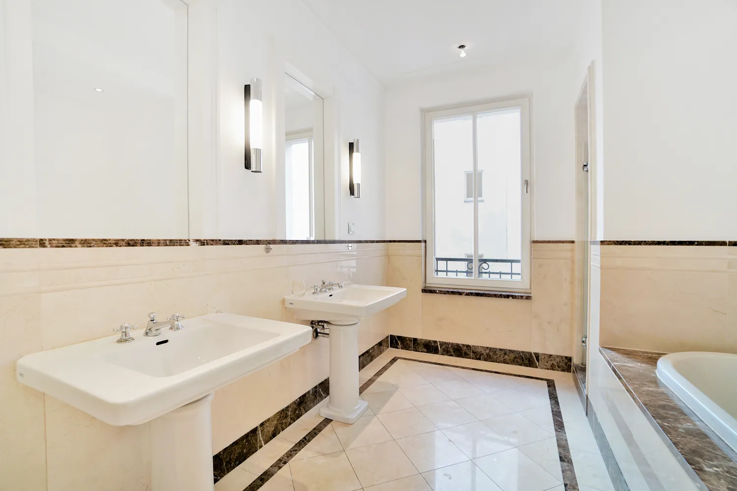5 Zimmer Wohnung mit 223 m² in Berlin – Bild 8