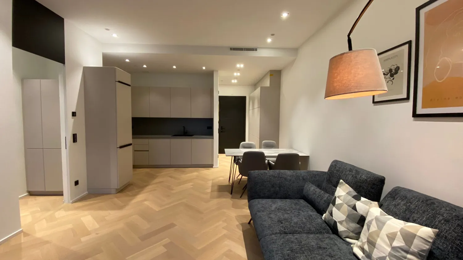 2 Zimmer Wohnung mit 60 m² in München – Bild 7