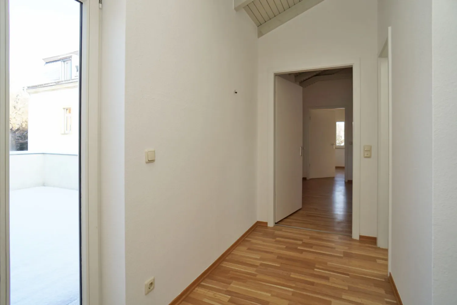 4 room apartment with 112 m² in Radebeul – Photo 10