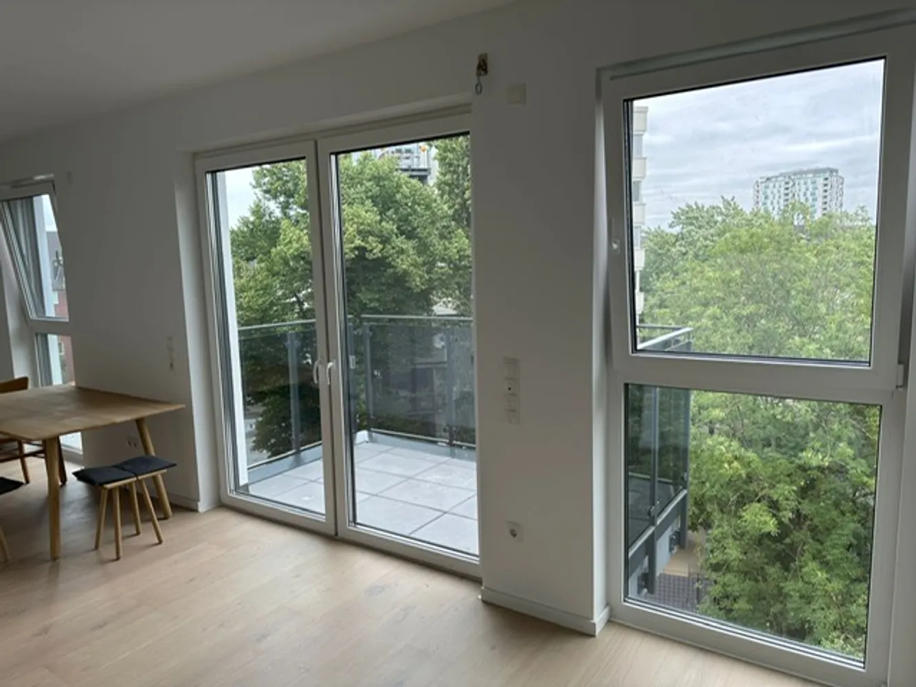 2 Zimmer Wohnung mit 75 m² in Düsseldorf – Bild 1