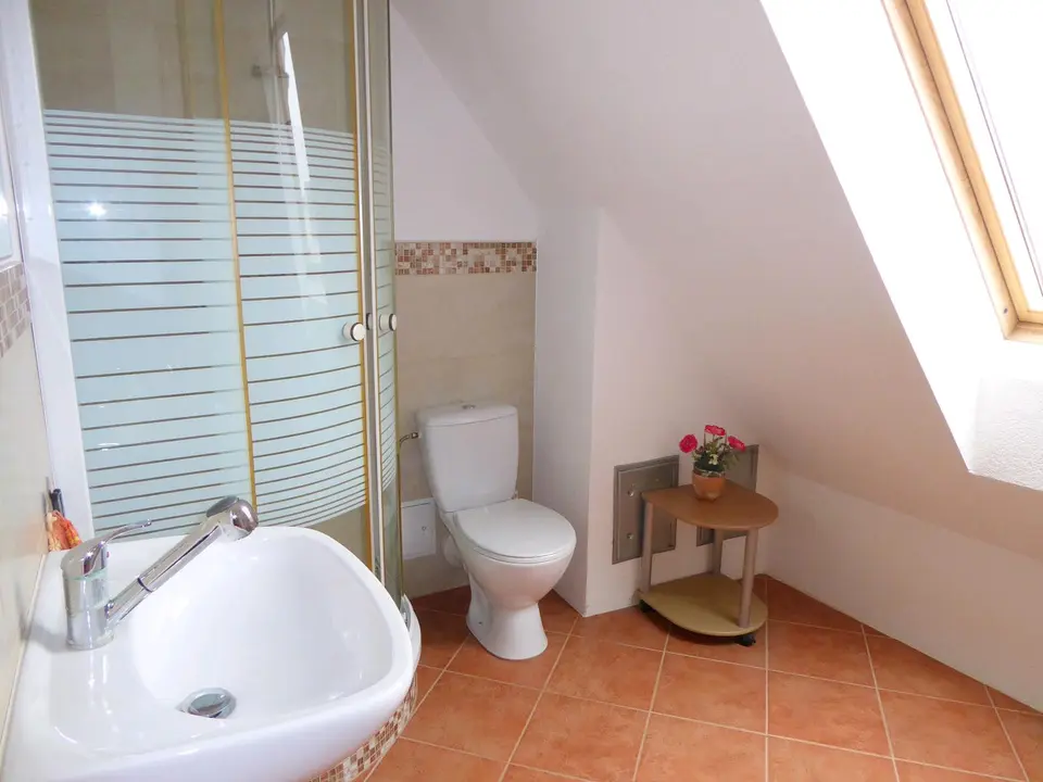 WG-Zimmer mit 240 m² in Esslingen am Neckar – Bild 5