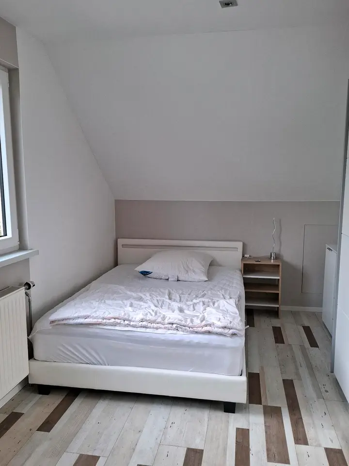 WG-Zimmer mit 180 m² in Eisenach – Bild 1