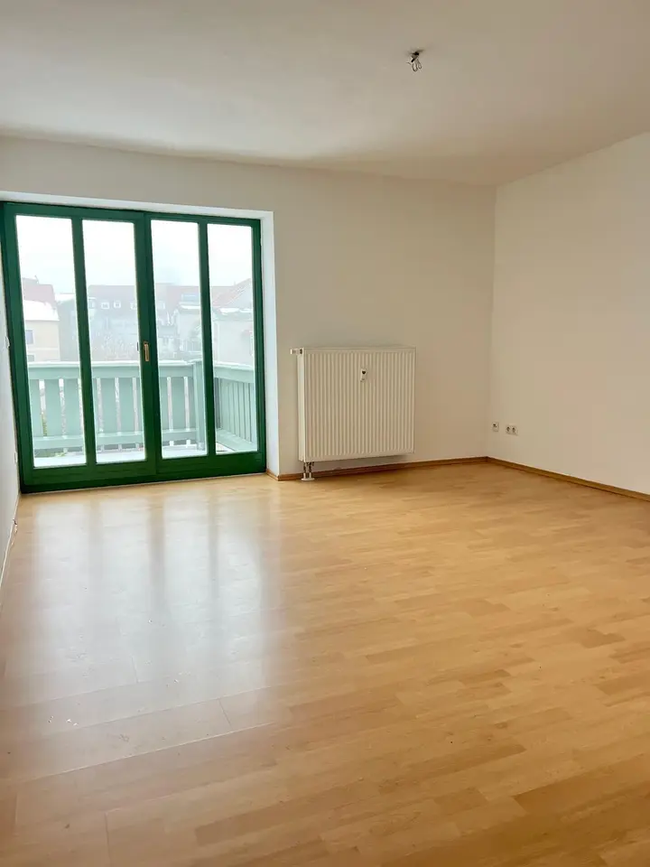 2 Zimmer Wohnung mit 66 m² in Altenburg – Bild 3