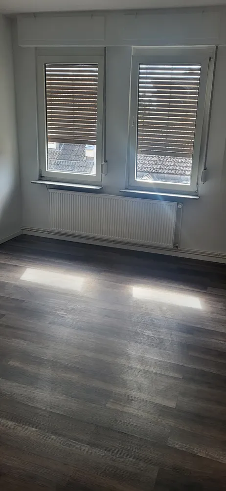 4 Zimmer Wohnung mit 90 m² in Wiesbaden – Bild 1