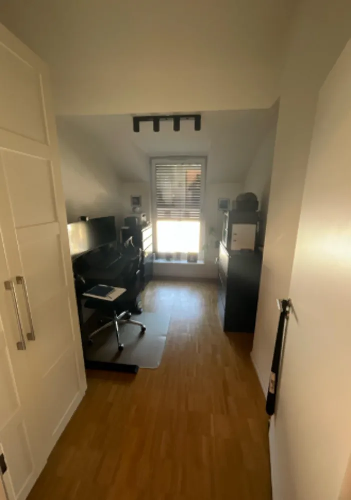 4 Zimmer Wohnung mit 86 m² in Düsseldorf – Bild 8