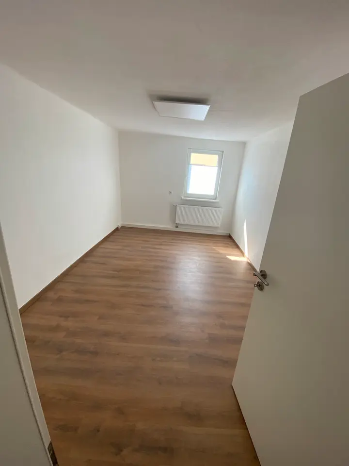 2 Zimmer Wohnung mit 65 m² in Rottweil – Bild 2
