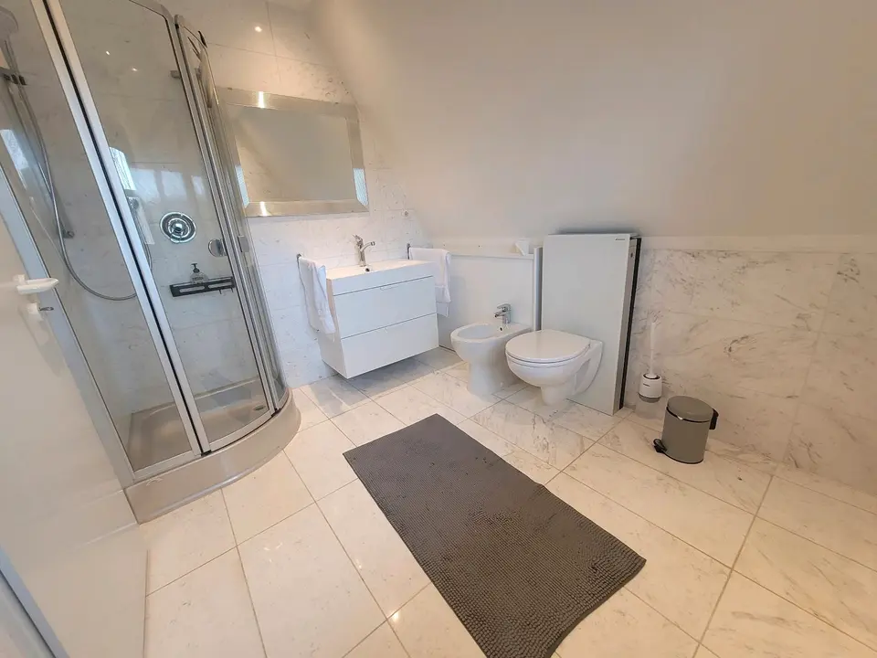 WG-Zimmer mit 60 m² in Leer – Bild 9