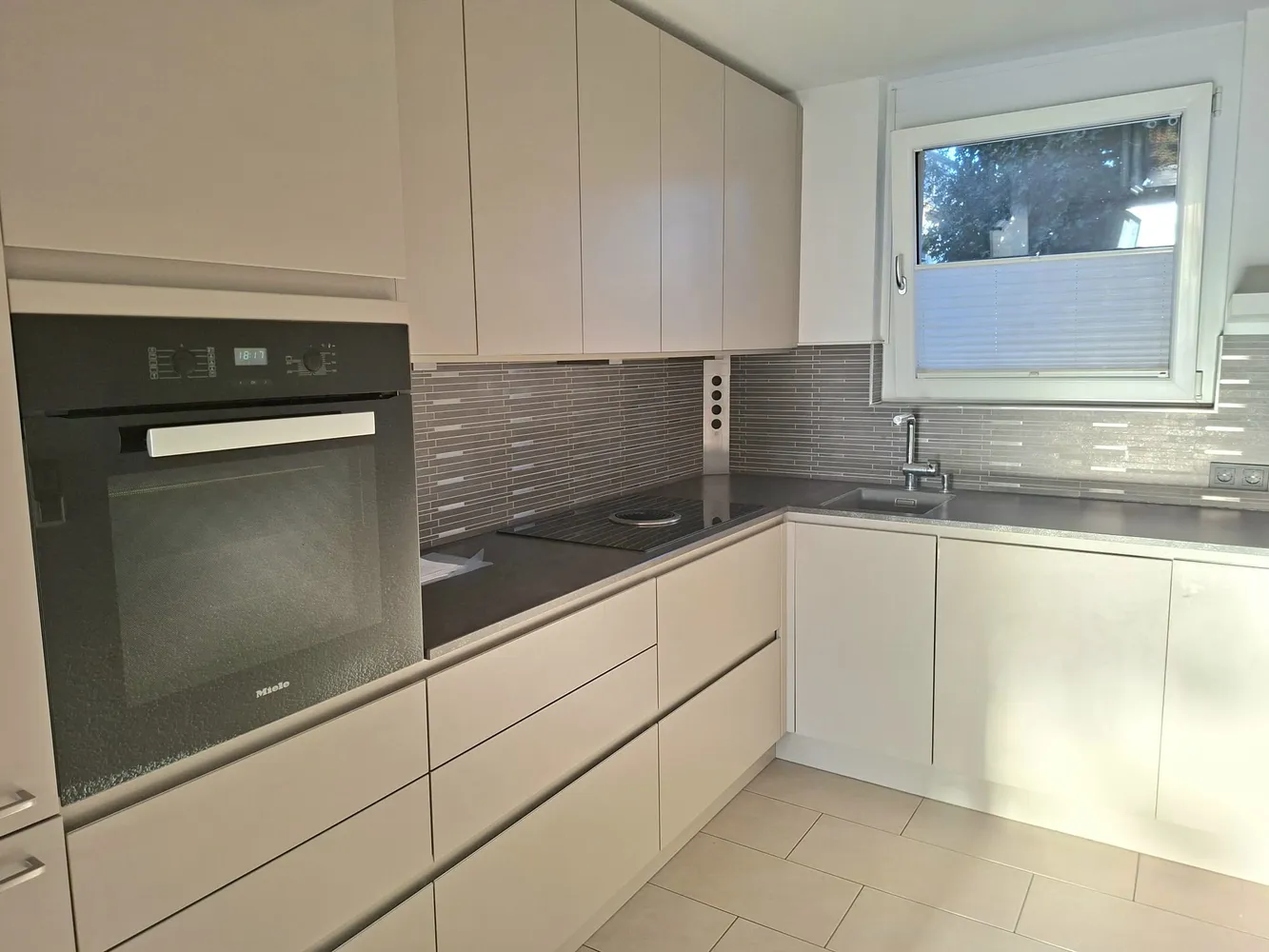 6 Zimmer Haus mit 165 m² in Wiesbaden – Bild 6