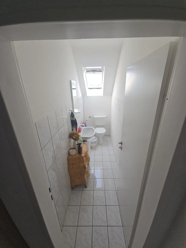 3 Zimmer Wohnung mit 80 m² in Solingen – Bild 2