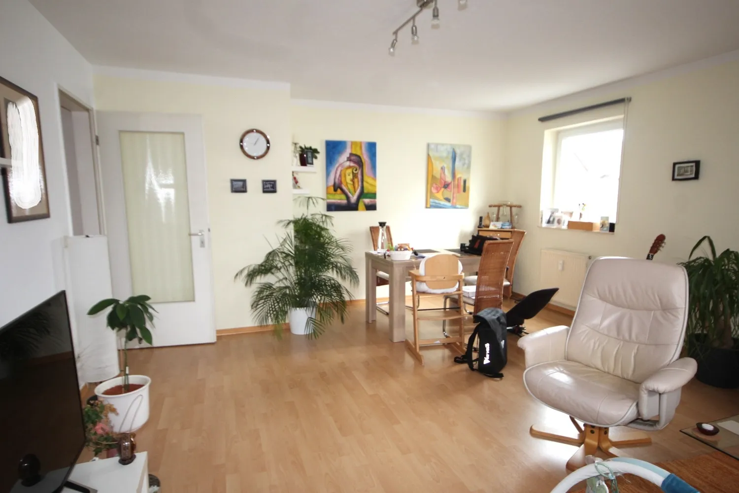 3 Zimmer Wohnung mit 80 m² in Ratingen – Bild 2