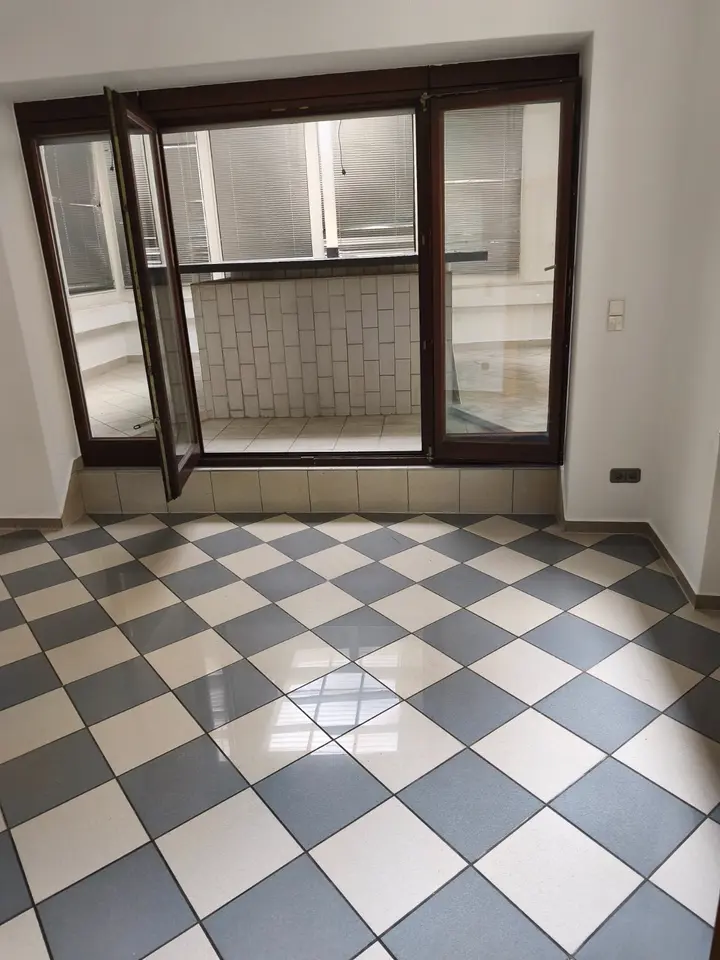 4 Zimmer Wohnung mit 140 m² in Mannheim – Bild 9