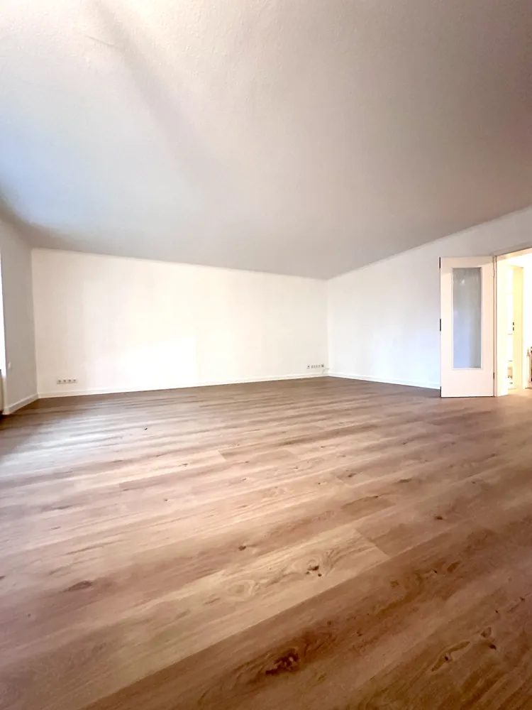 3 Zimmer Wohnung mit 109 m² in Hamburg – Bild 3