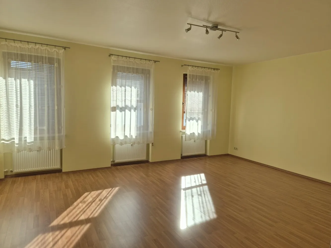 2 Zimmer Wohnung mit 63 m² in Trier – Bild 2