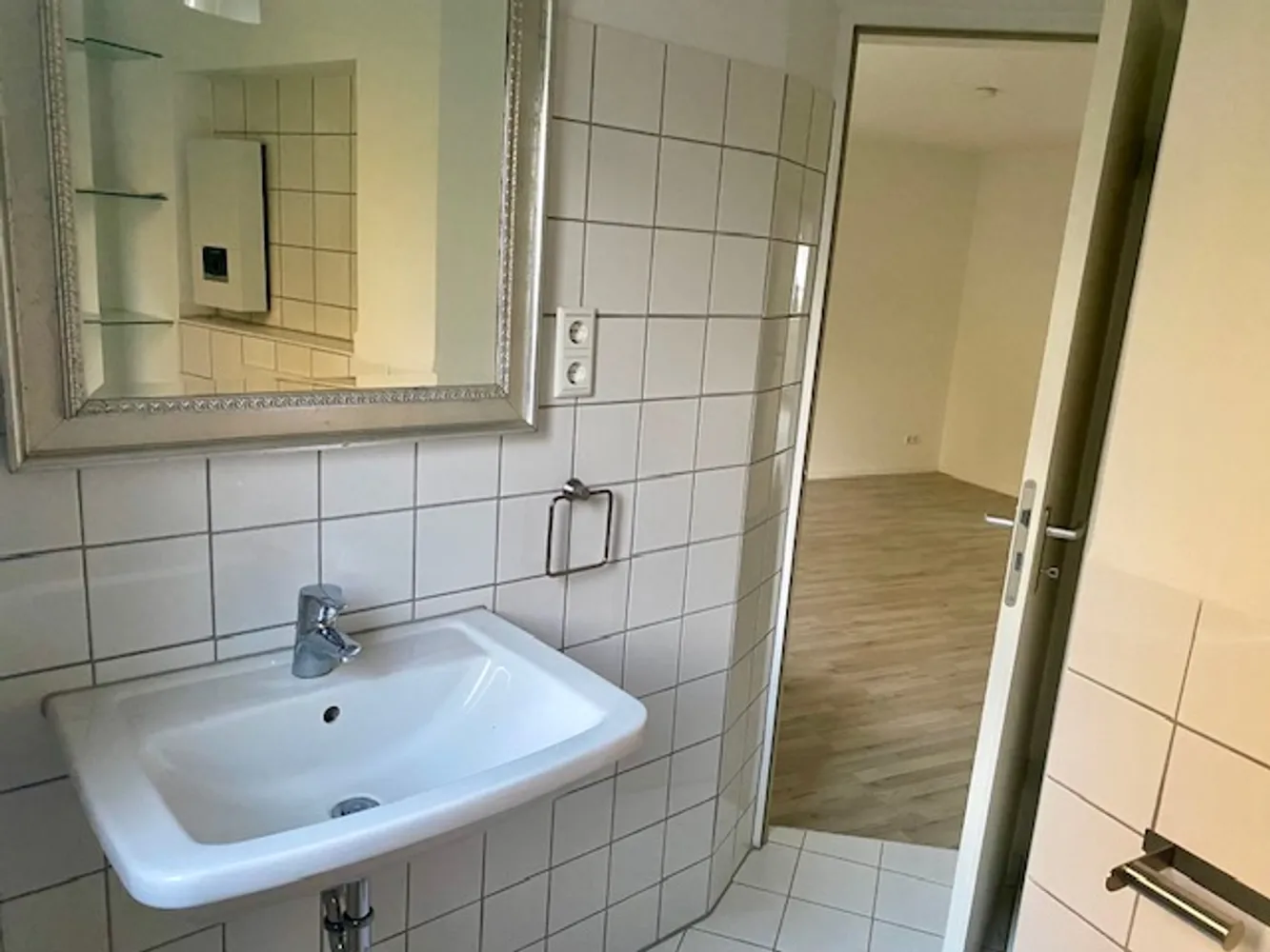 2 Zimmer Wohnung mit 55 m² in Düsseldorf – Bild 3