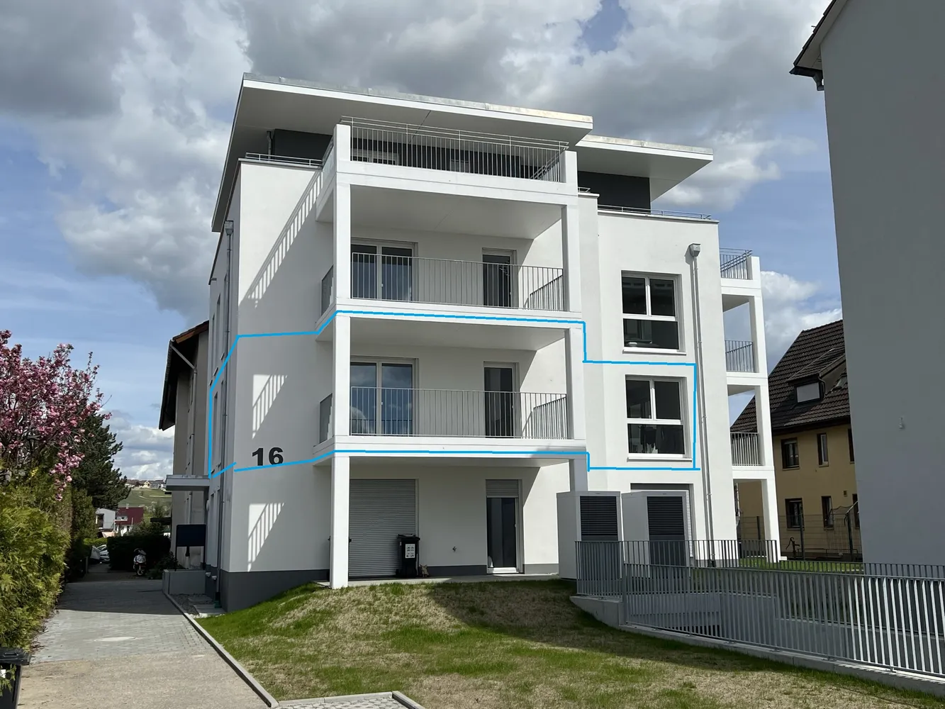 4 room apartment with 109 m² in Weil am Rhein – Photo 8