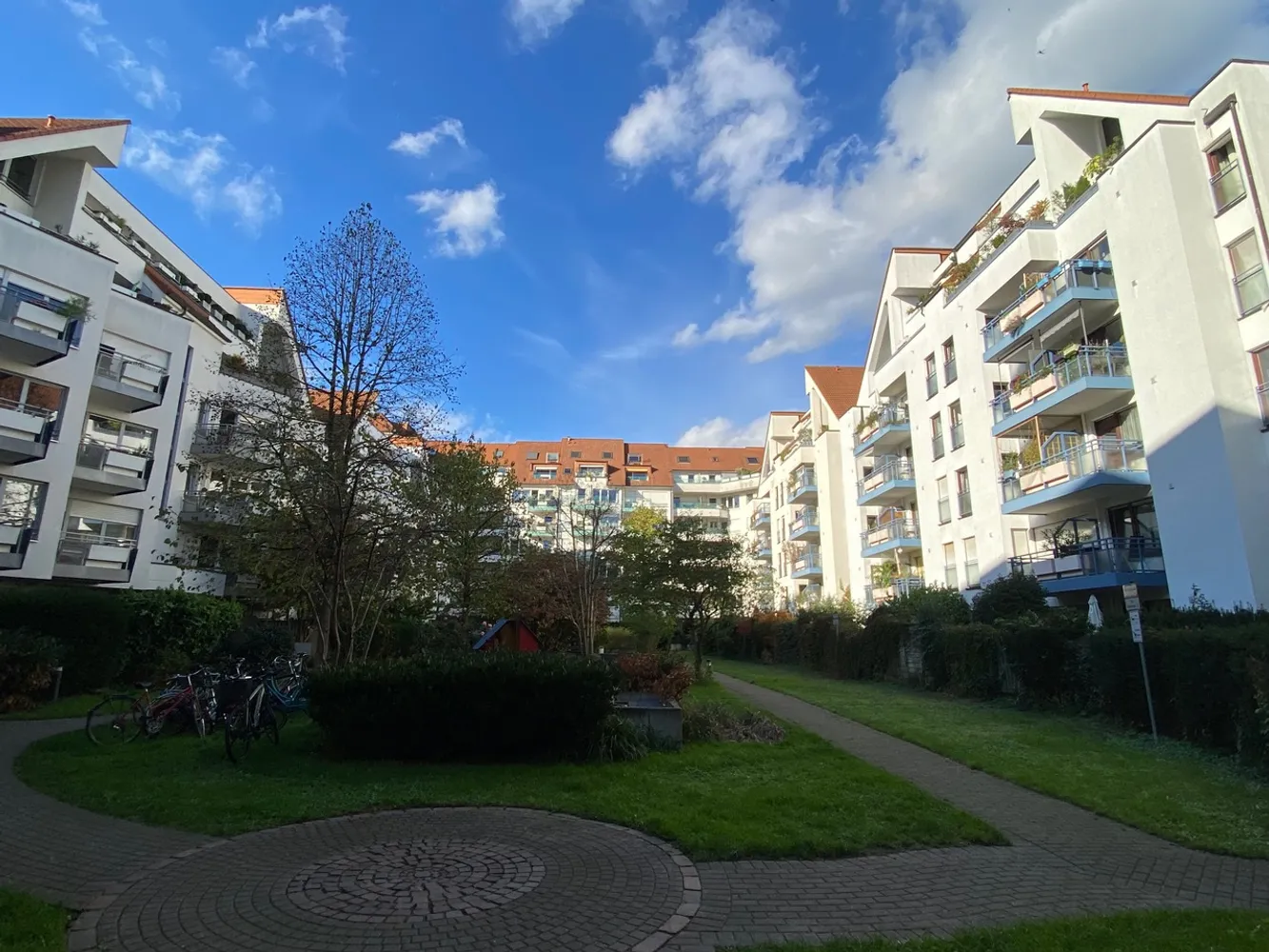 2 room apartment with 59 m² in Cologne – Photo 2