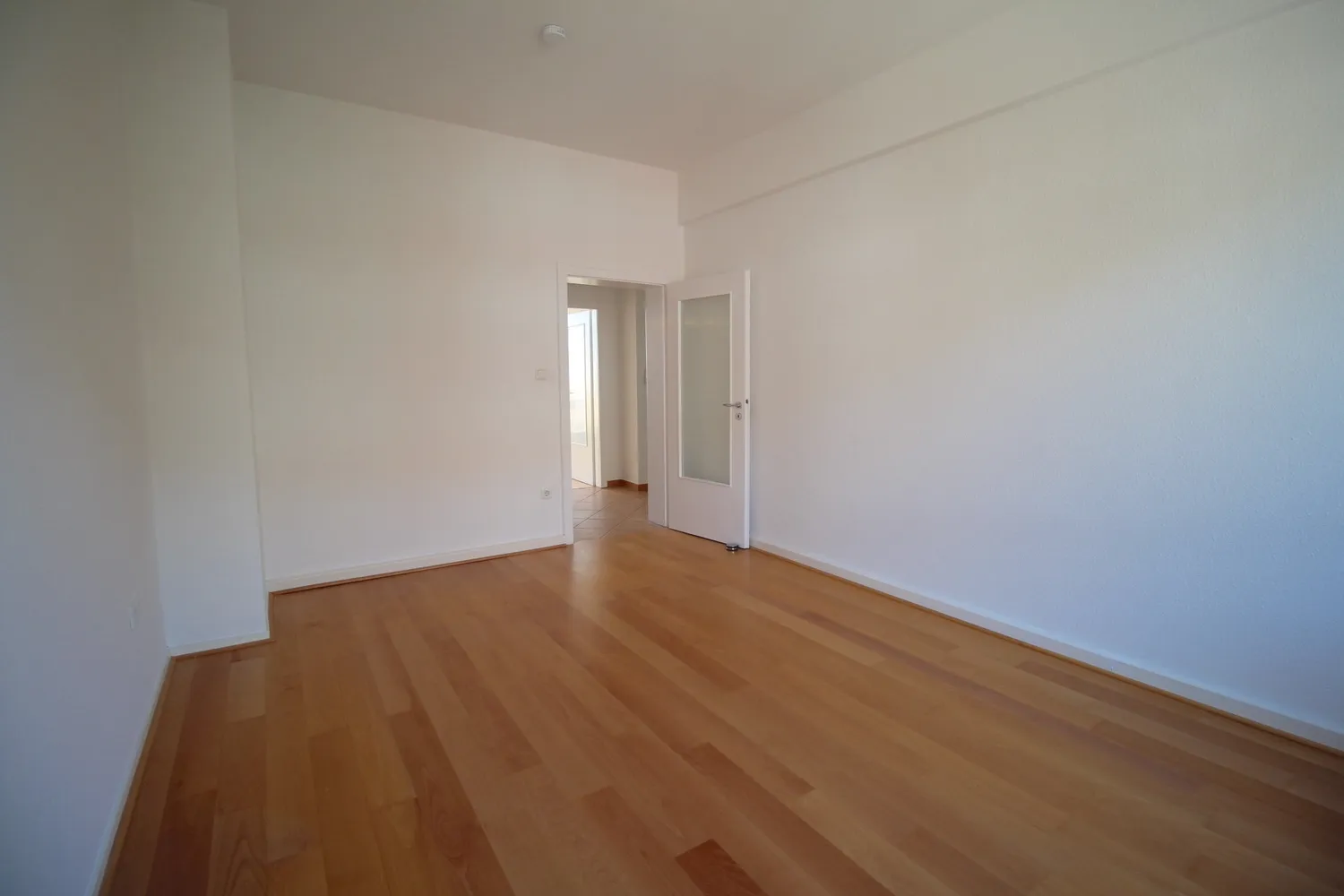2 Zimmer Wohnung mit 53 m² in Düsseldorf – Bild 3