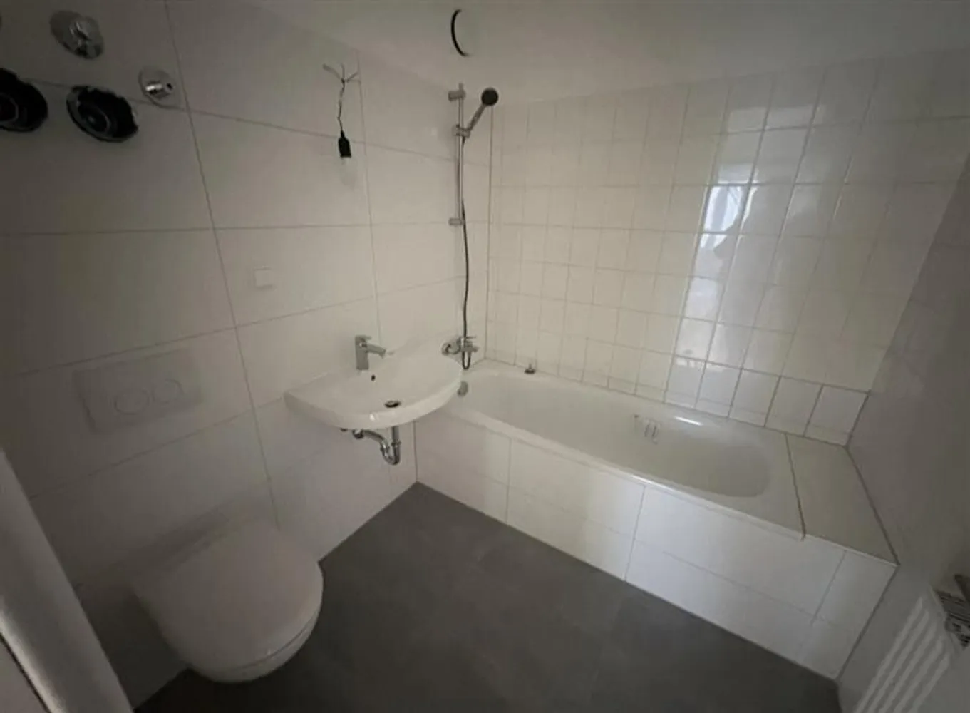 2 Zimmer Wohnung mit 63 m² in Brühl – Bild 2