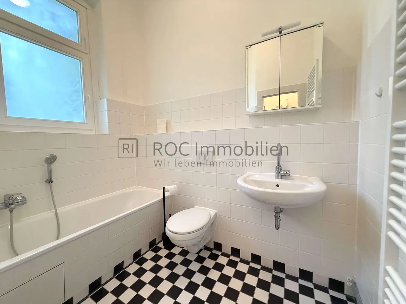 7 Zimmer Wohnung mit 262 m² in Berlin – Bild 10