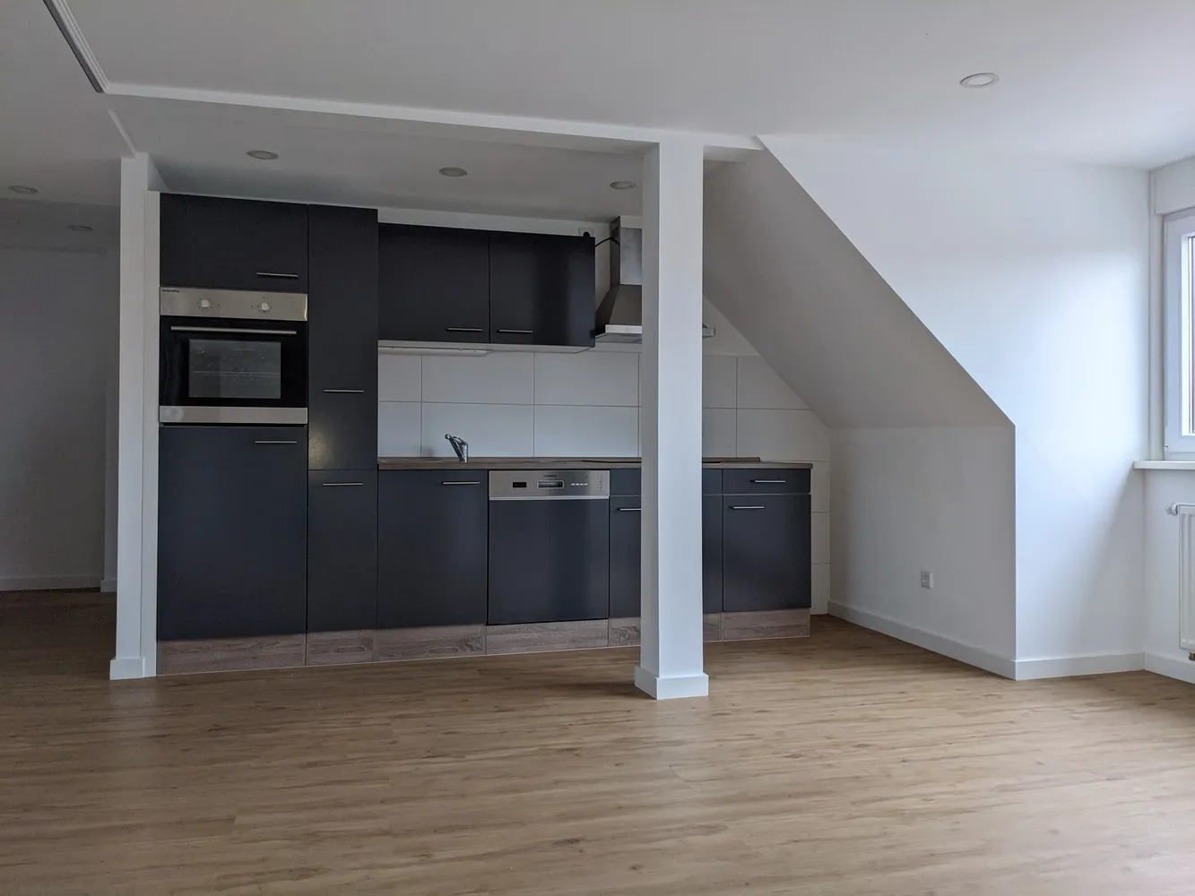 2 Zimmer Wohnung mit 77 m² in Aschaffenburg – Bild 1