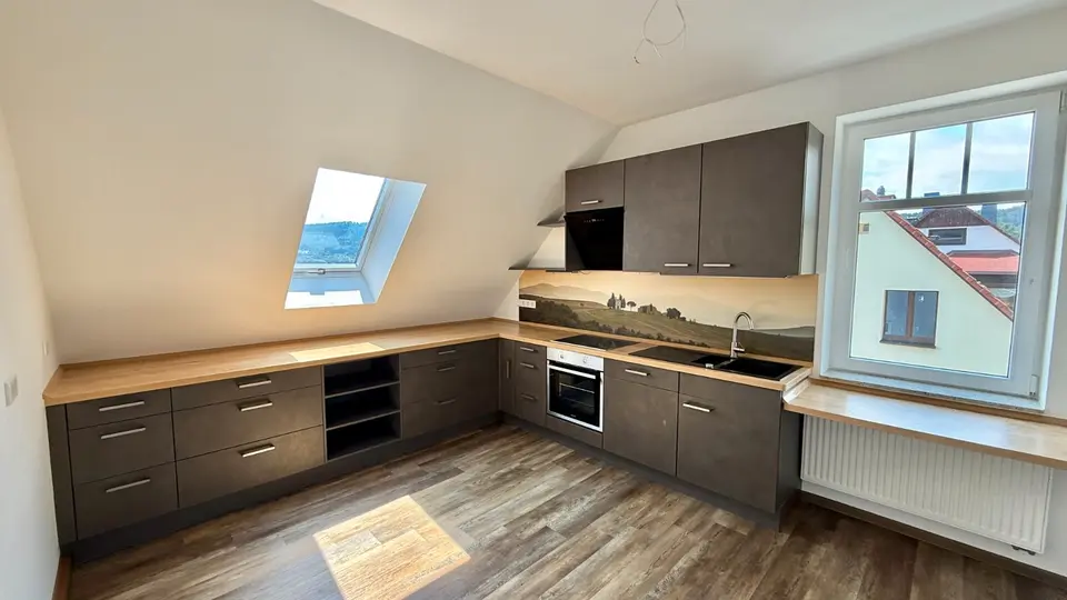 4 Zimmer Wohnung mit 116 m² in Meiningen – Bild 2