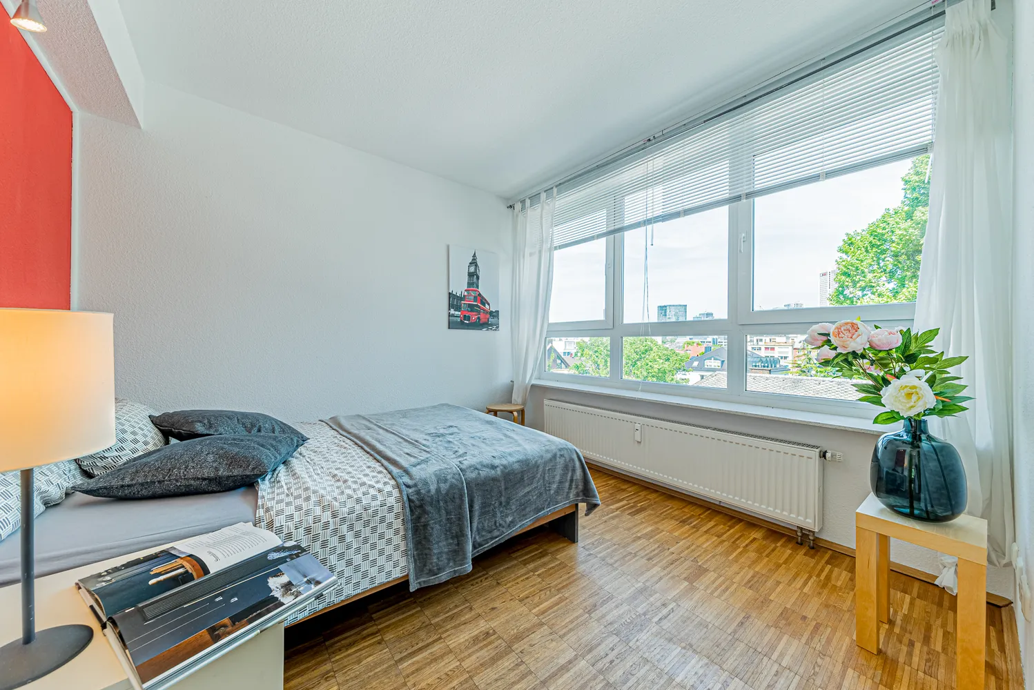 2 room apartment with 65 m² in Frankfurt am Main – Photo 3
