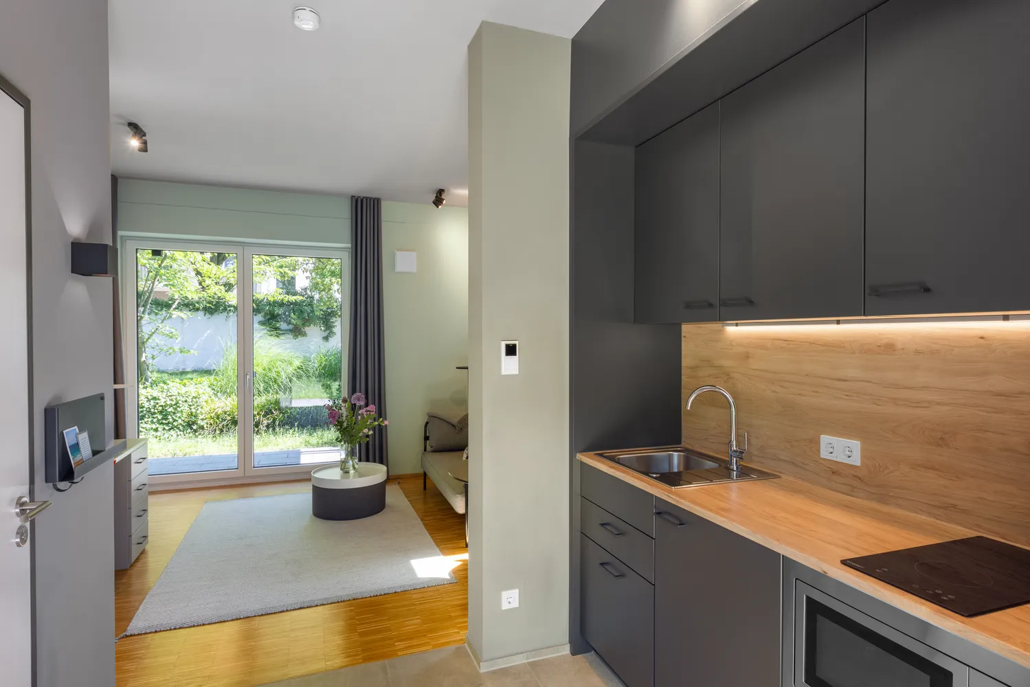 1 Zimmer Wohnung mit 30 m² in Düsseldorf – Bild 2