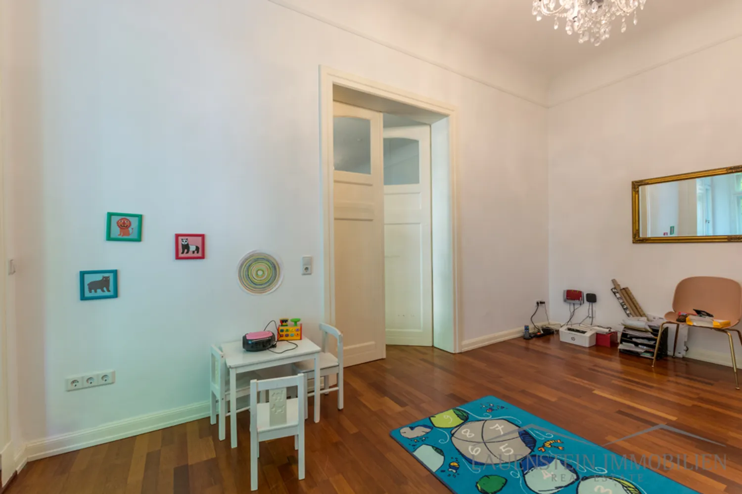 4 Zimmer Wohnung mit 138 m² in Wiesbaden – Bild 7