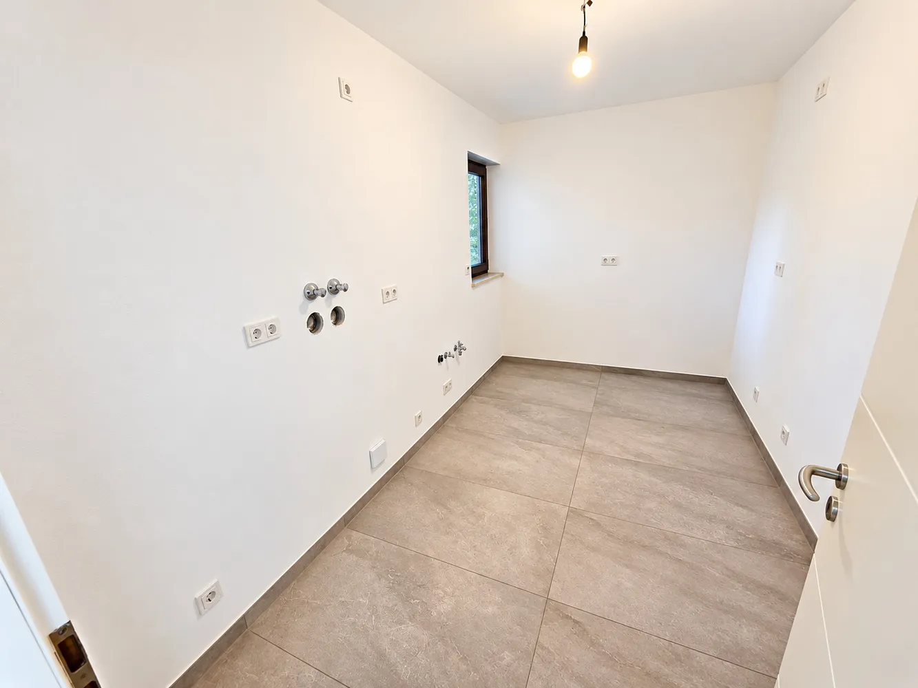 4 room apartment with 111 m² in Frankfurt am Main – Photo 2