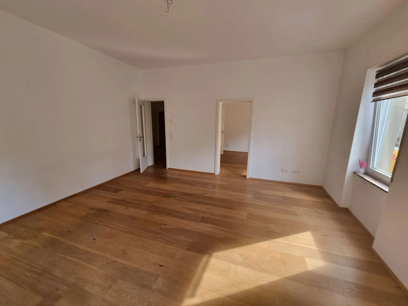 3 Zimmer Wohnung mit 93 m² in Stuttgart – Bild 2