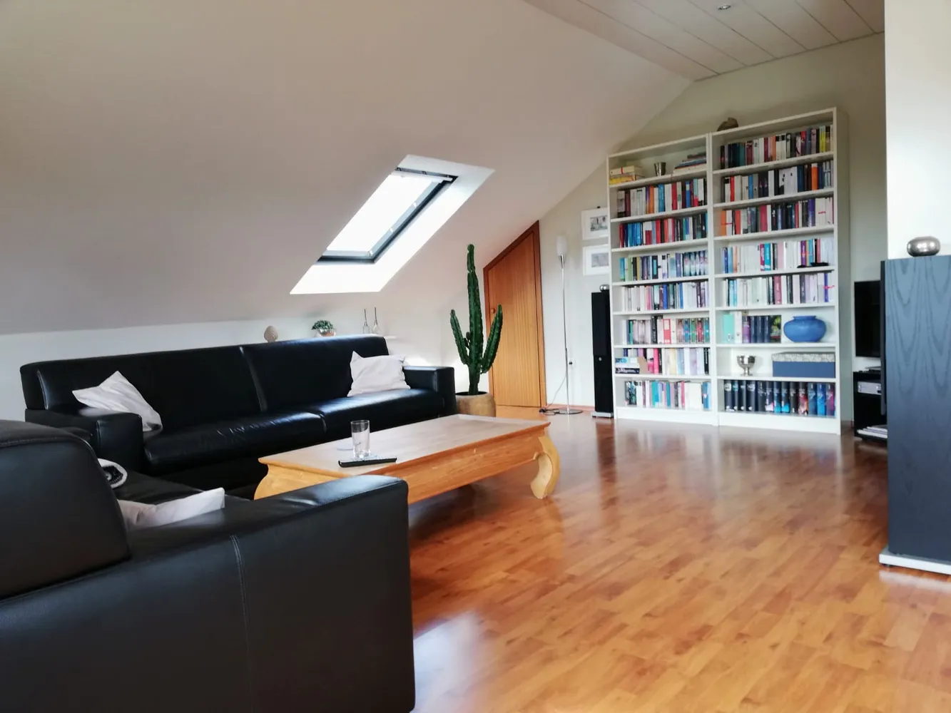 2 Zimmer Wohnung mit 75 m² in Mülheim an der Ruhr – Bild 1