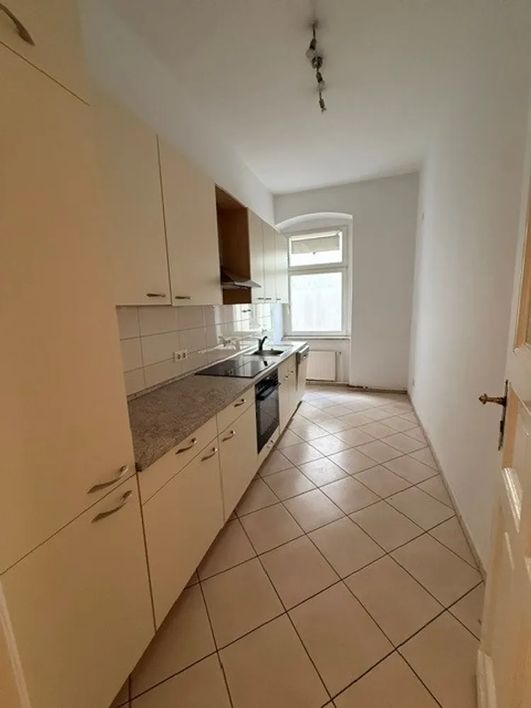 3 Zimmer Wohnung mit 103 m² in Berlin – Bild 1