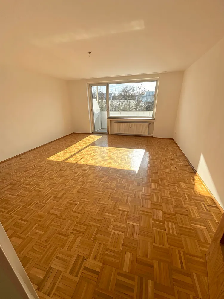 2 Zimmer Wohnung mit 72 m² in Aachen – Bild 1