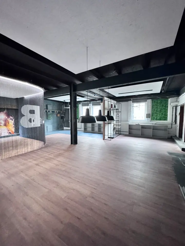 3 Zimmer Wohnung mit 241 m² in Iserlohn – Bild 1