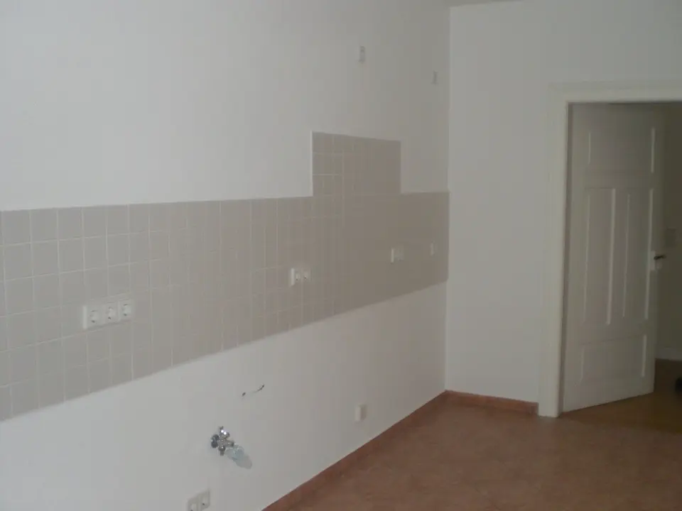 4 Zimmer Wohnung mit 120 m² in Altenburg – Bild 2