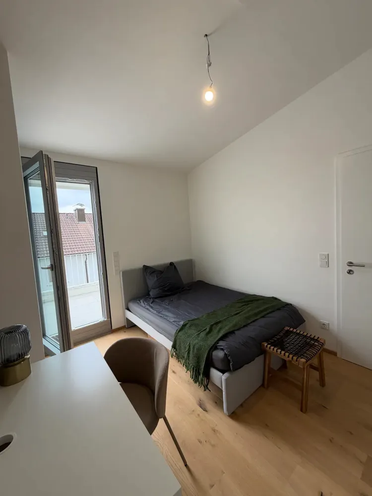 Shared room with 12 m² in Munich – Photo 2
