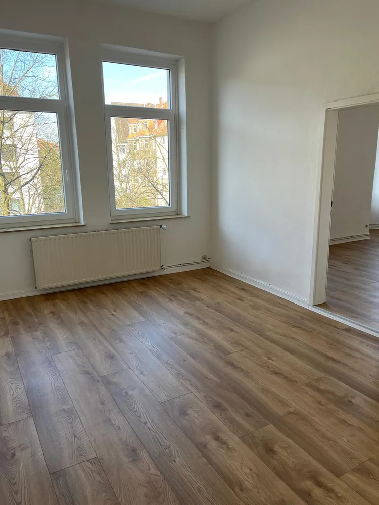 6 Zimmer Wohnung mit 155 m² in Hannover – Bild 4