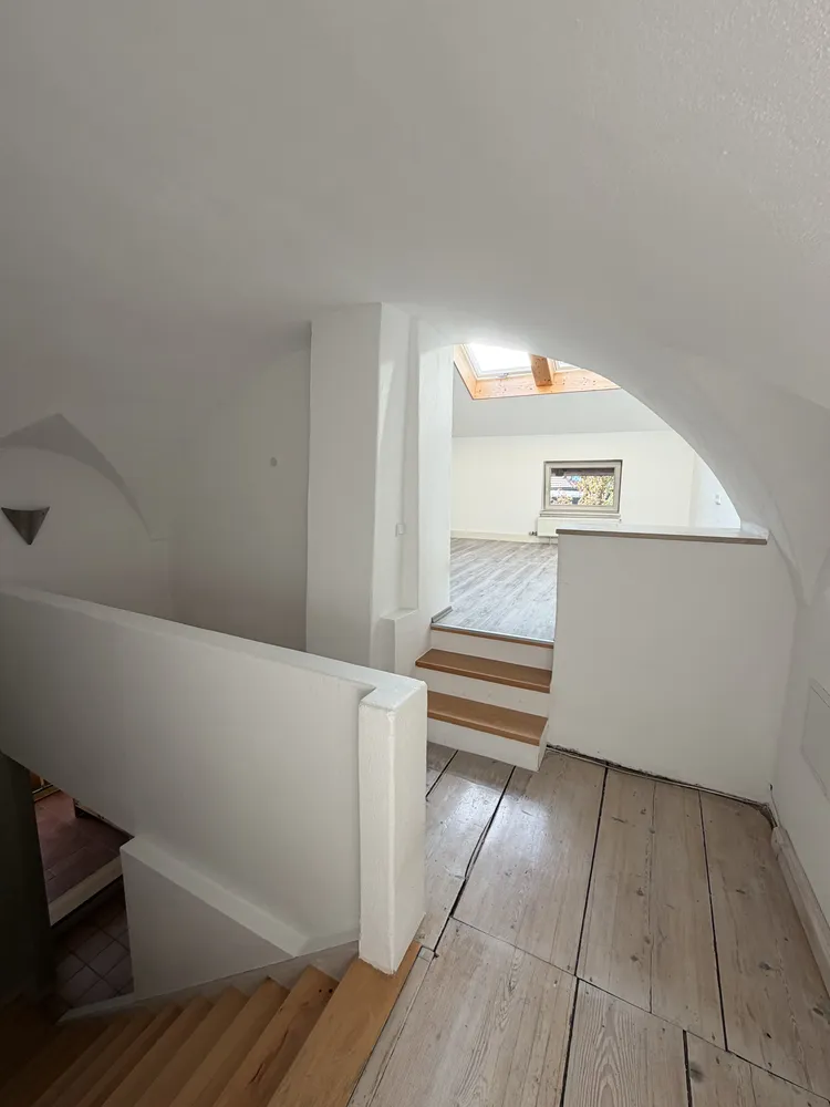 5 Zimmer Wohnung mit 130 m² in Traunstein – Bild 2