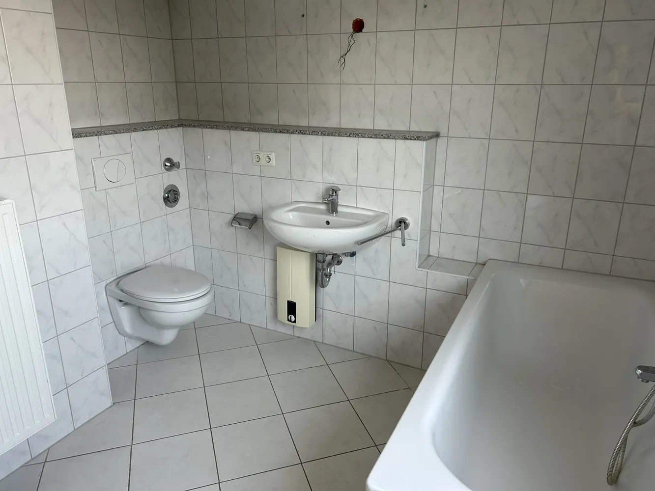 2 Zimmer Wohnung mit 78 m² in Duisburg – Bild 2