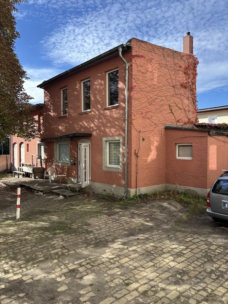 2 Zimmer Wohnung mit 70 m² in Berlin – Bild 1