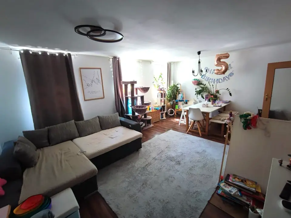 4 Zimmer Wohnung mit 112 m² in Coburg – Bild 1