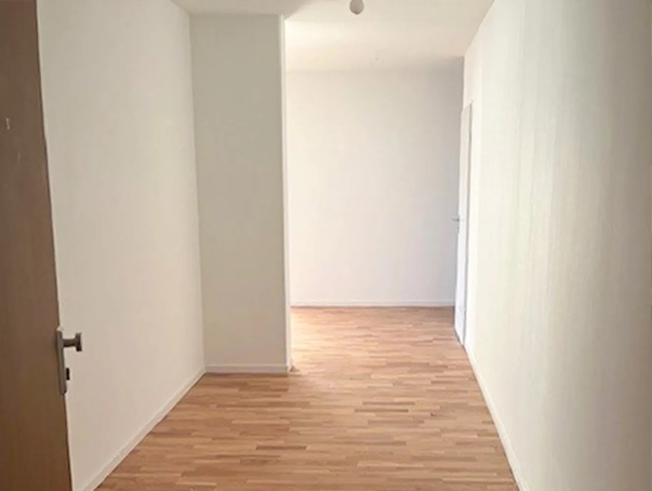 3 Zimmer Wohnung mit 107 m² in München – Bild 5