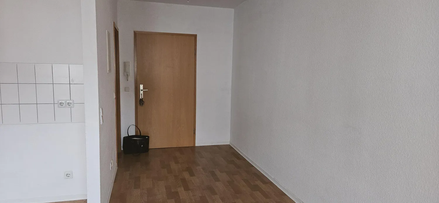 1 Zimmer Wohnung mit 27 m² in Halle (Saale) – Bild 11