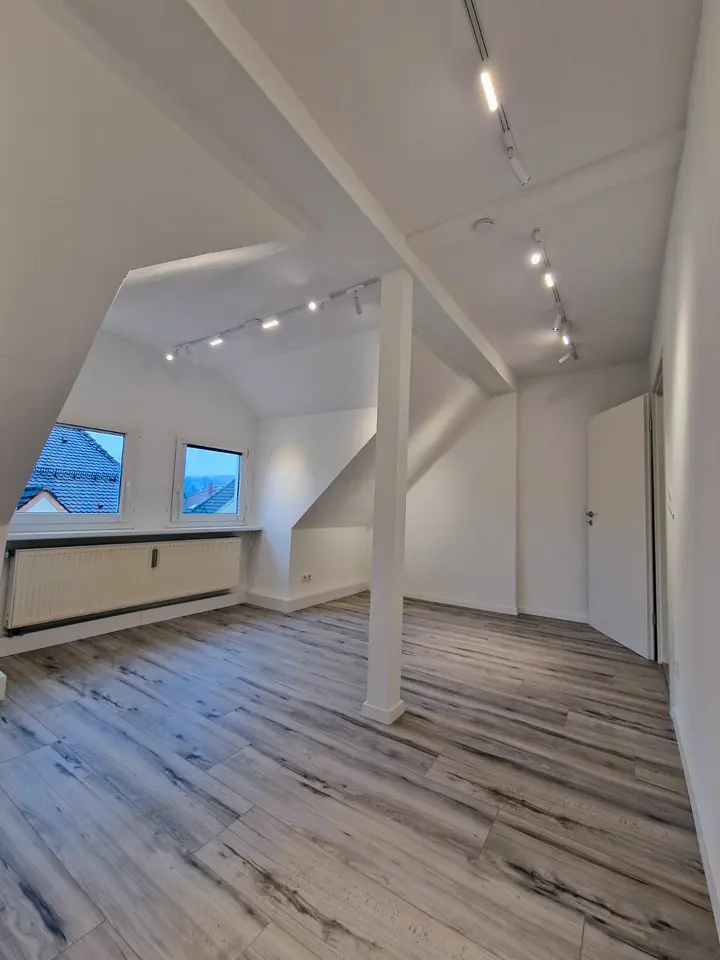 5 Zimmer Wohnung mit 96 m² in Coburg – Bild 3